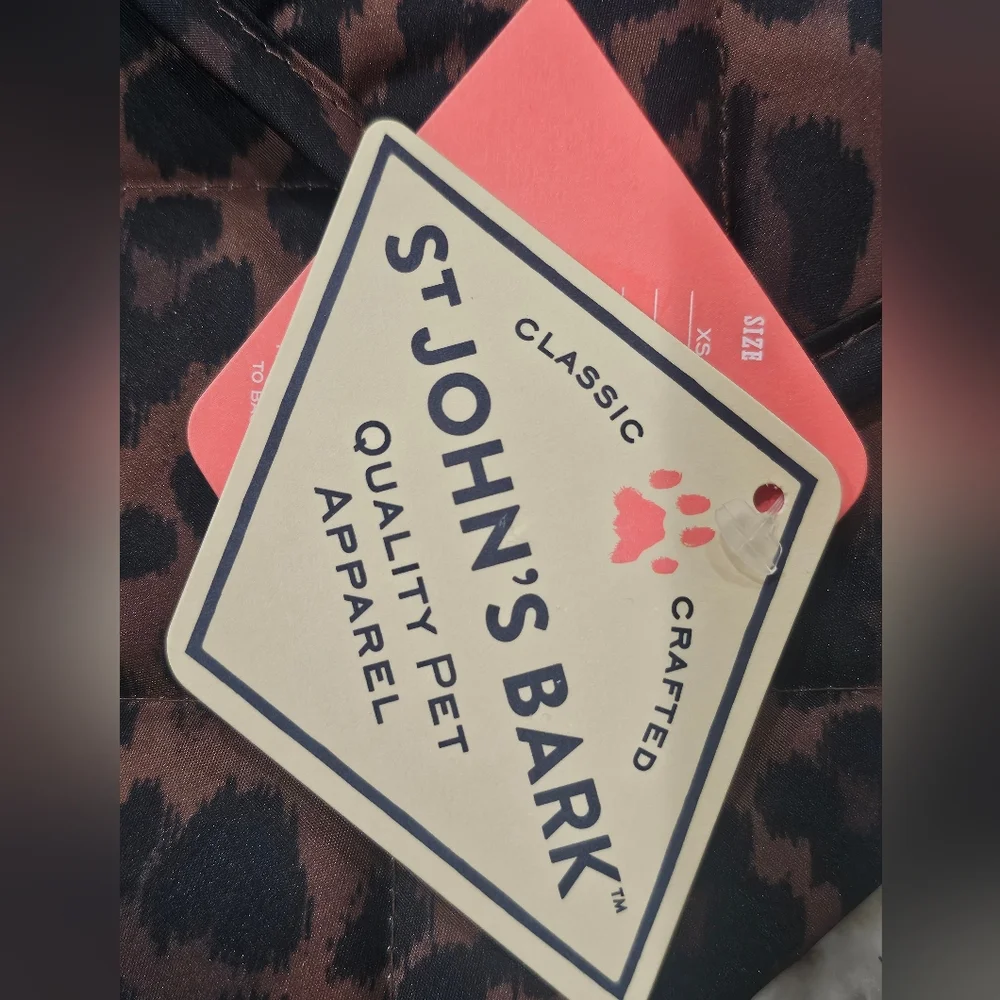 St Johns Bark  Animal Dog Coat  Sz L NWT Cheetah  Print